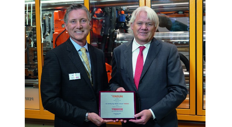 Award for long-standing development partnership in injection moulding machines