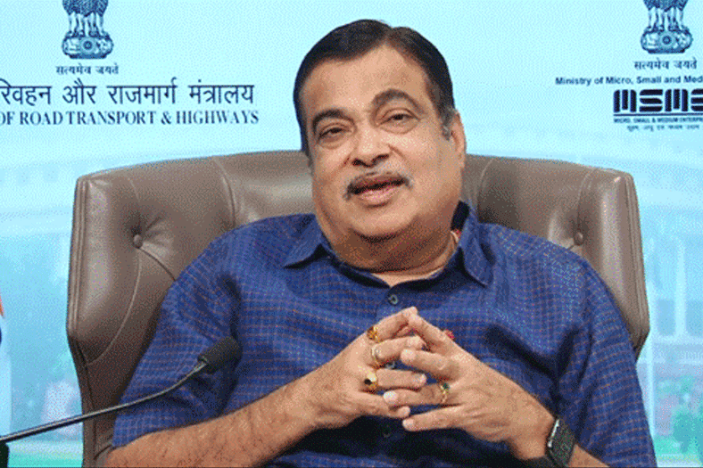 Govt working to make India an automobile manufacturing hub in next 5 years: Gadkari