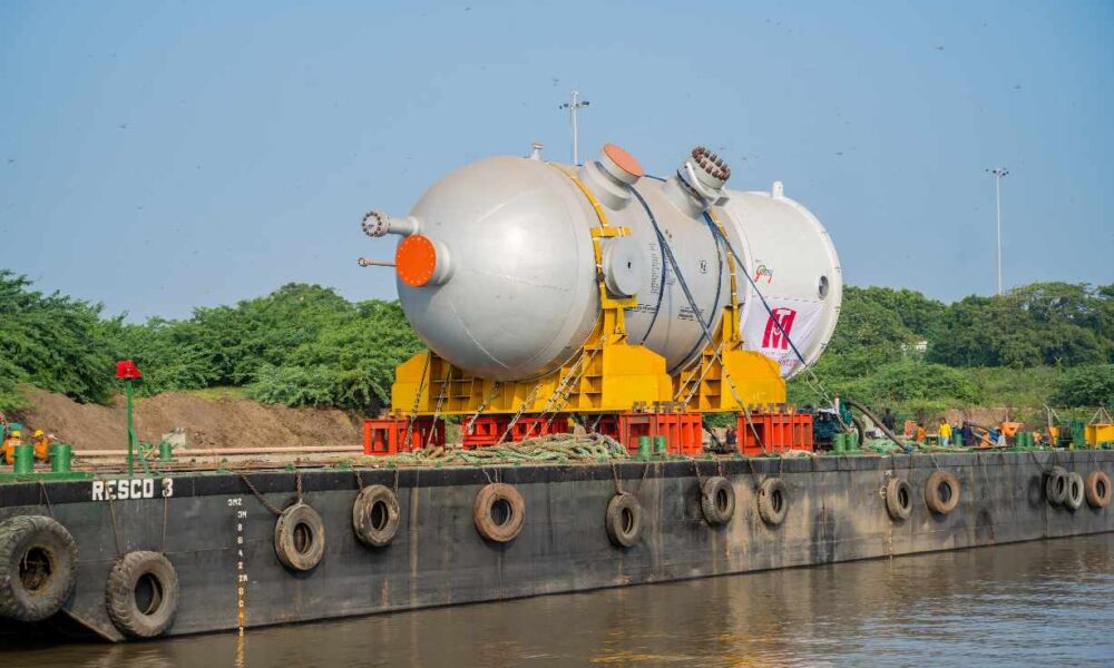 Godrej & Boyce supplies High-Pressure Separators for Clean Fuel Refinery Project in Thailand 